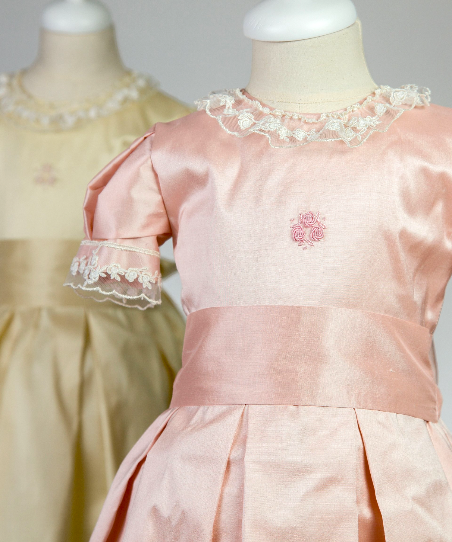 04022 SILK HANDMADE BABY GIRL DRESS-PINK