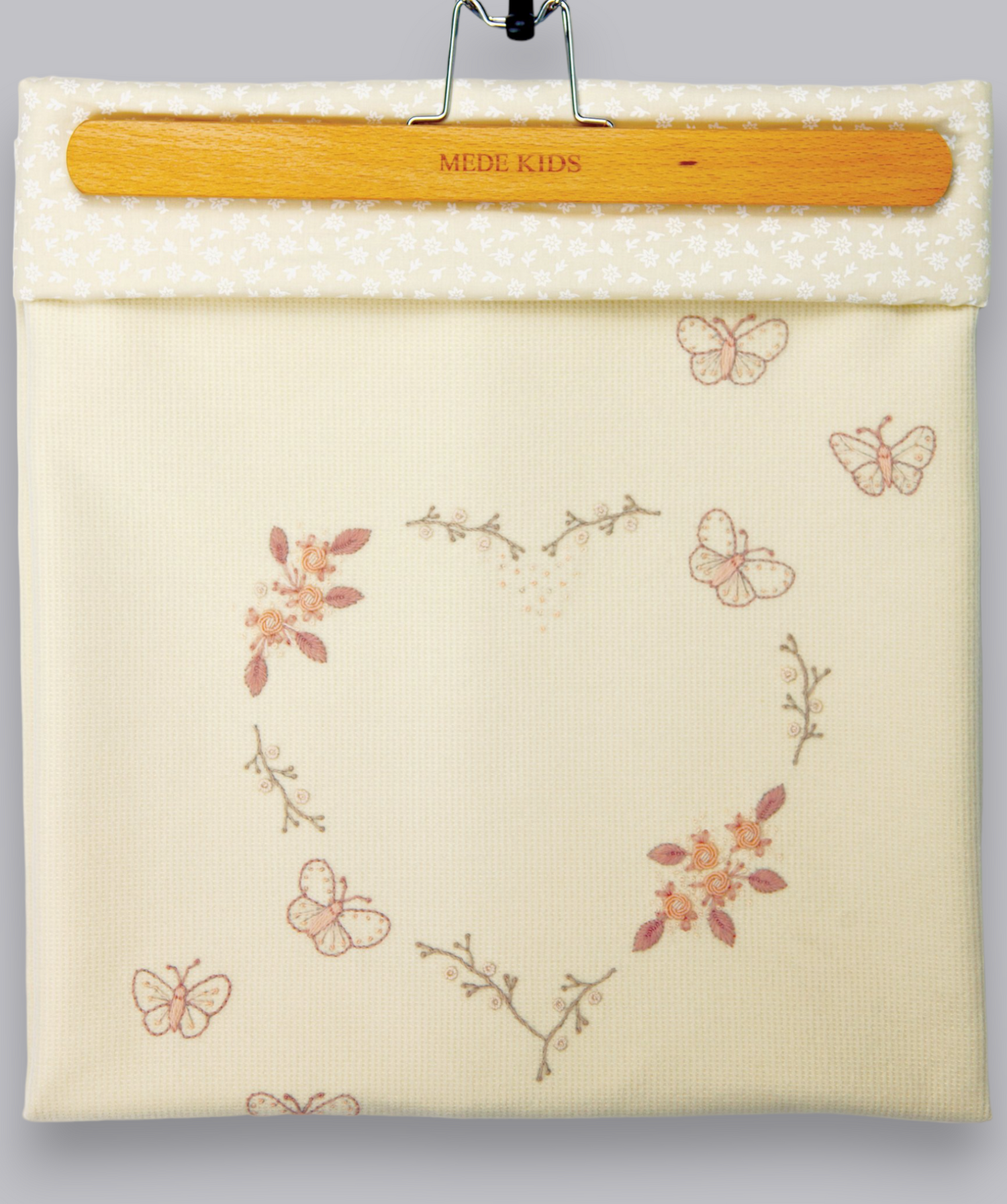 01019 HANDMADE EMBROIDERED BEIGE BLANKET ( 80 X 110 CM )