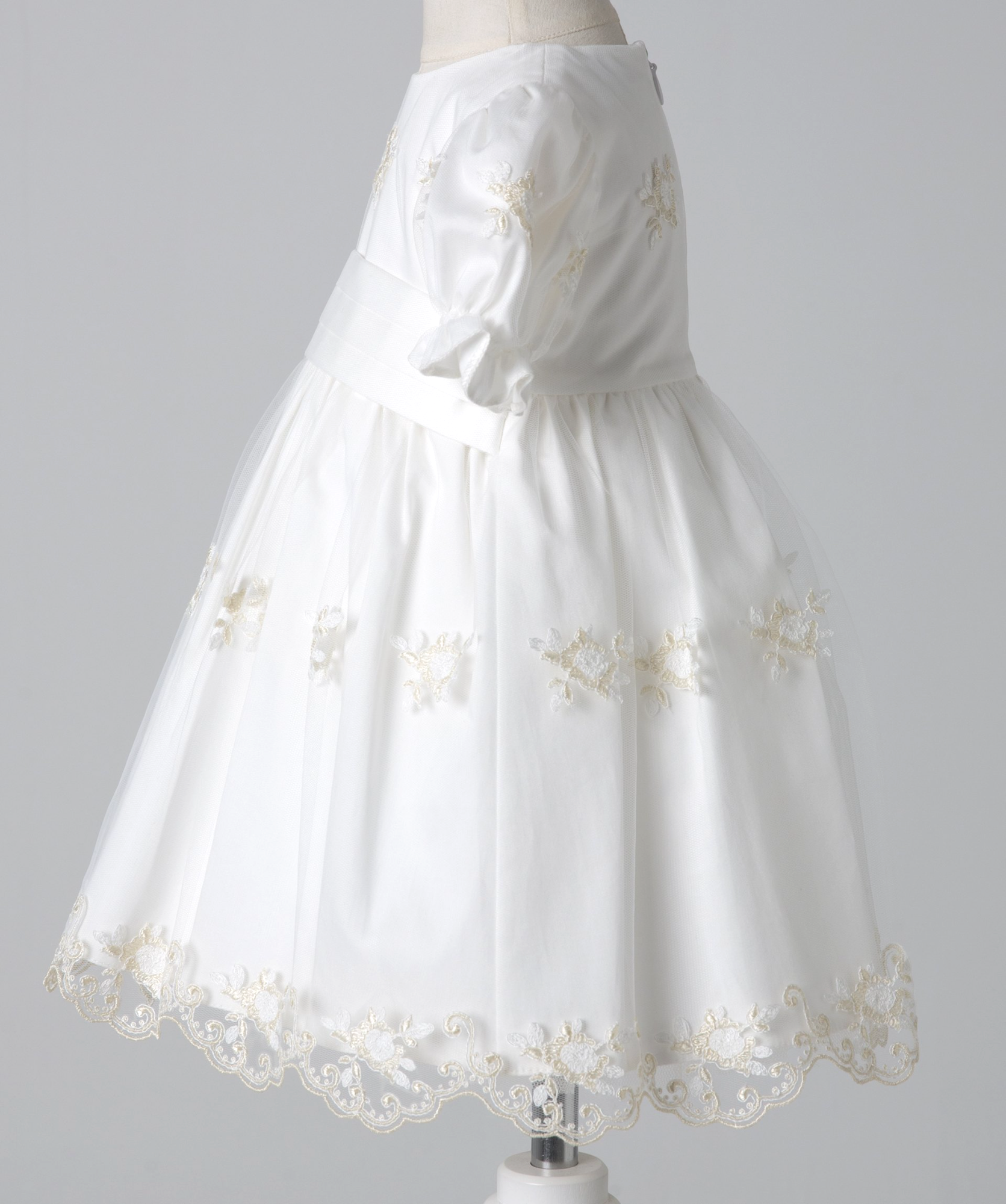 04030 NERFE LACE HANDMADE BABY GIRL DRESS