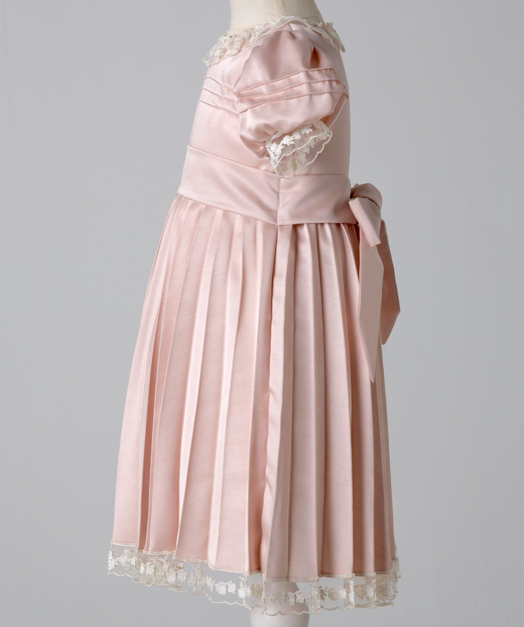 04023 PLİSOLEY SILK HANDMADE BABY GIRL DRESS