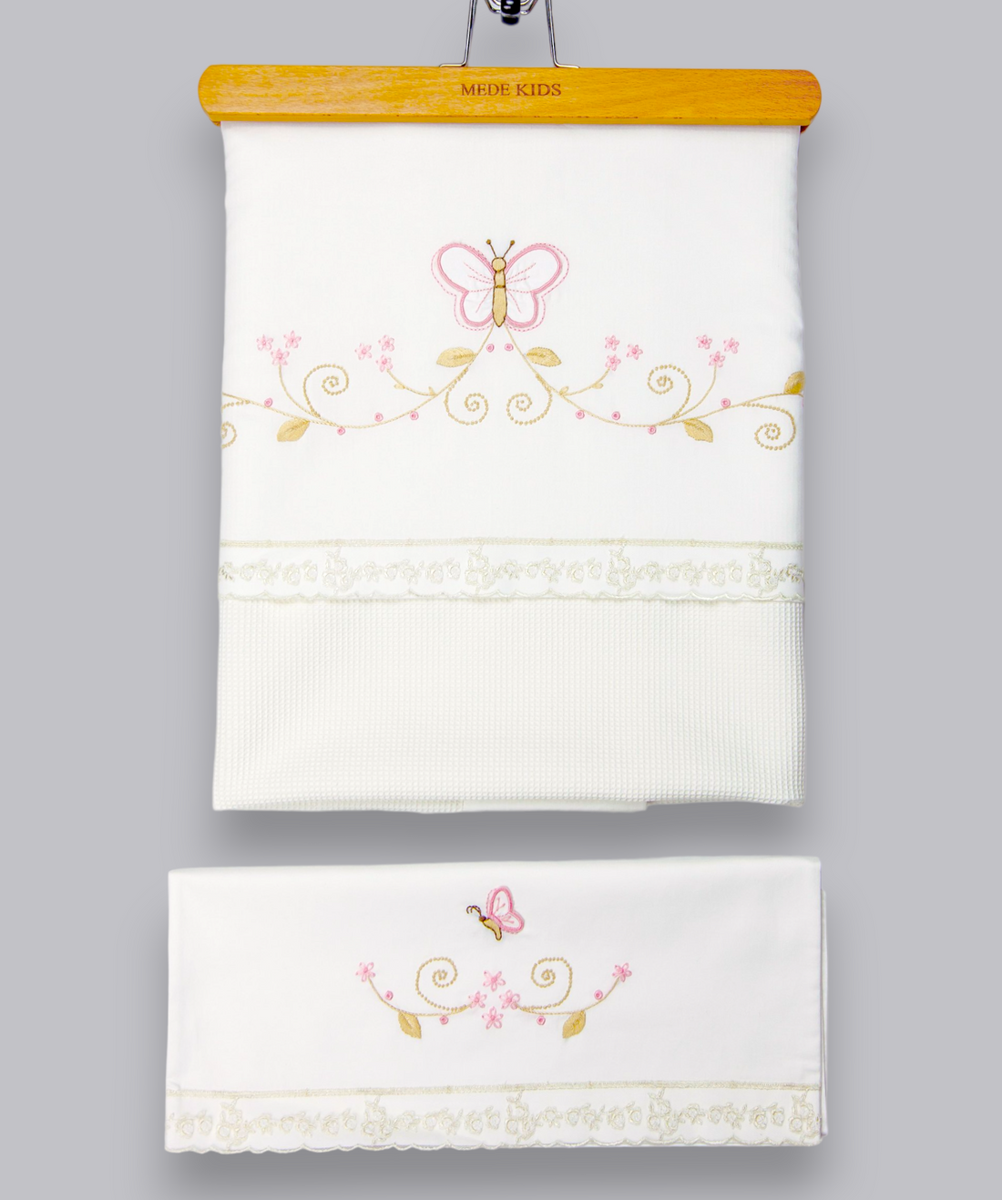 03025 HANDMADE EMBROIDERED BUTTERFLY PIQUE SET ( 80 X 110 CM )