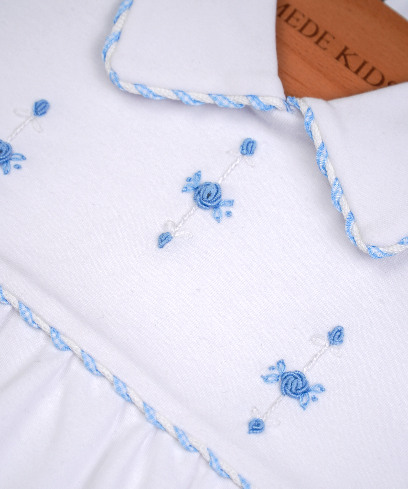 26033 ROSES ROAD HANDMADE EMBROIDERY FOOTIE 3-PCS BLUE