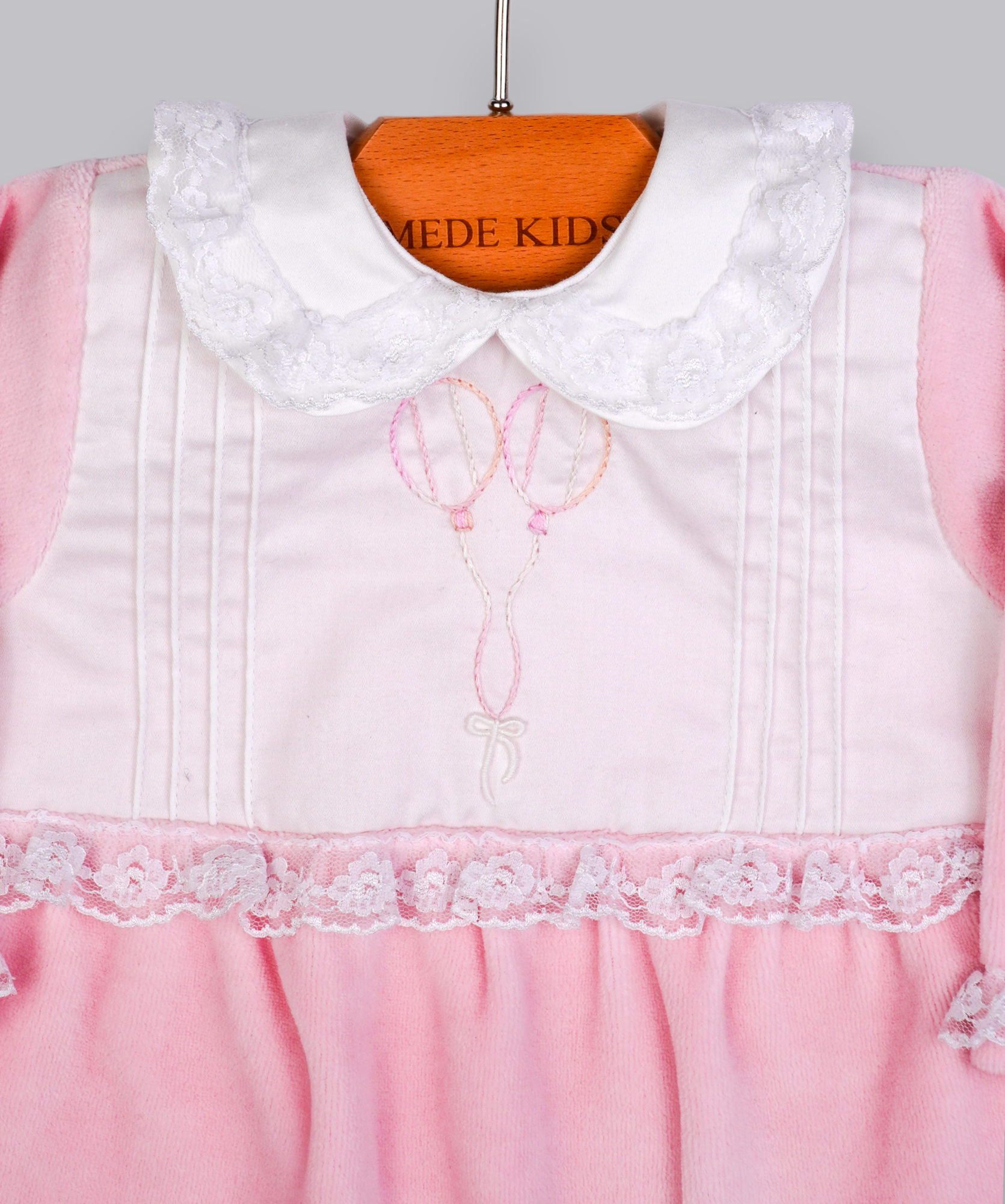 41016 VELVET BALLON HANDMADE EMBROIDERY NEWBORN OUTFIT 5-PCS SET PINK