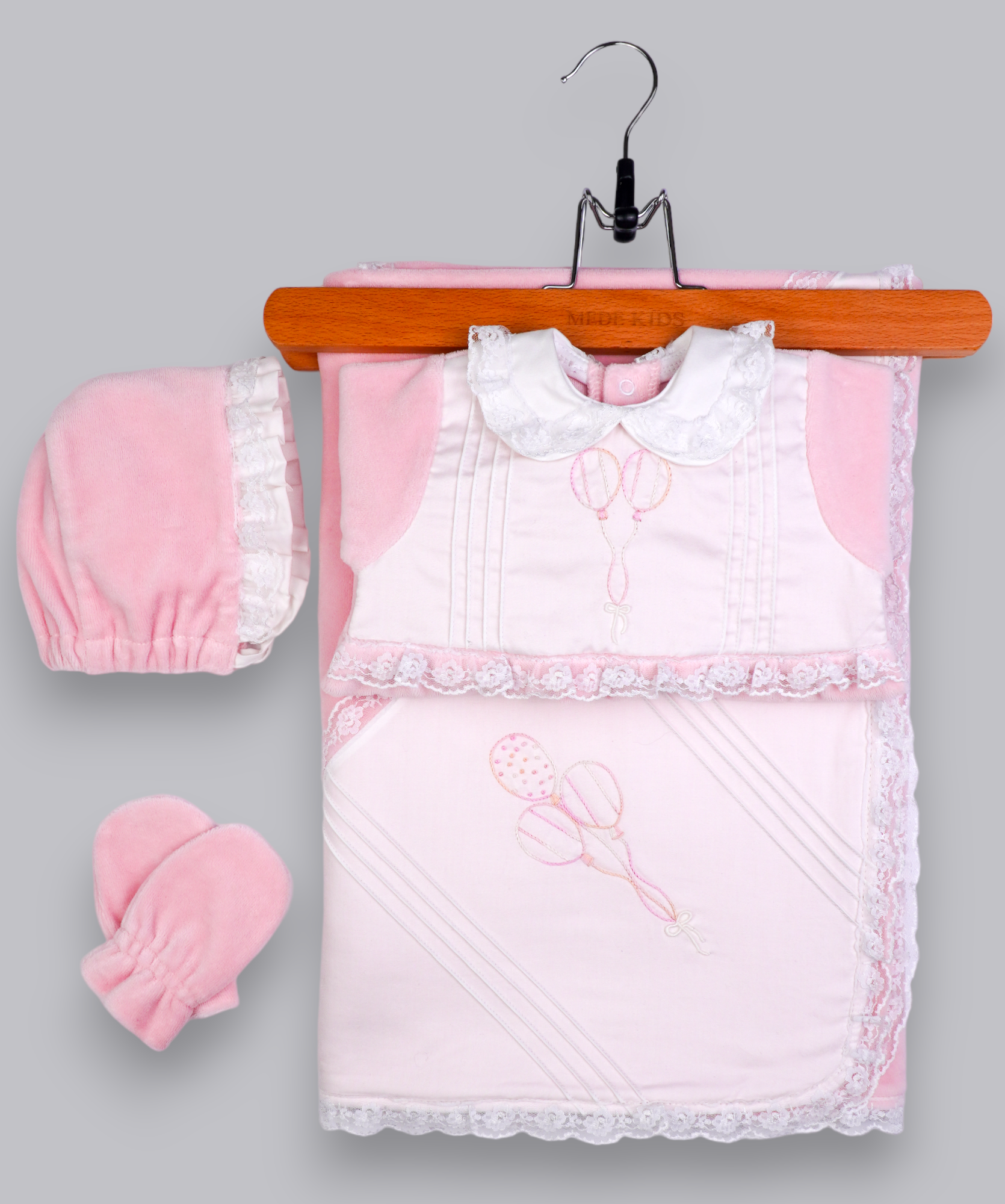 41016 VELVET BALLON HANDMADE EMBROIDERY NEWBORN OUTFIT 5-PCS SET PINK