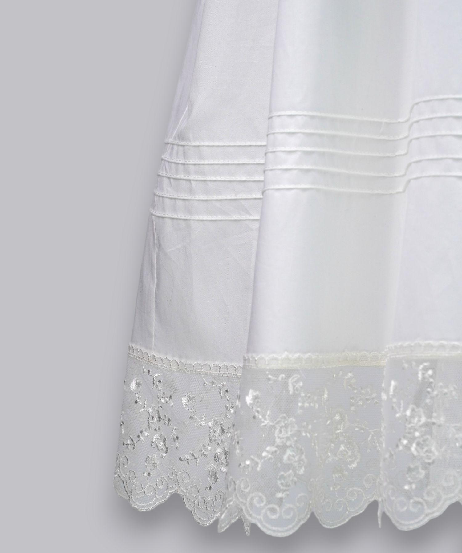 04123 LUXURY EMBROIDERY CHRISTENING GOWN BABY GIRL DRESS