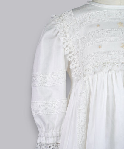 04018 LUXURY EMBROIDERY CHRISTENING GOWN BABY GIRL DRESS