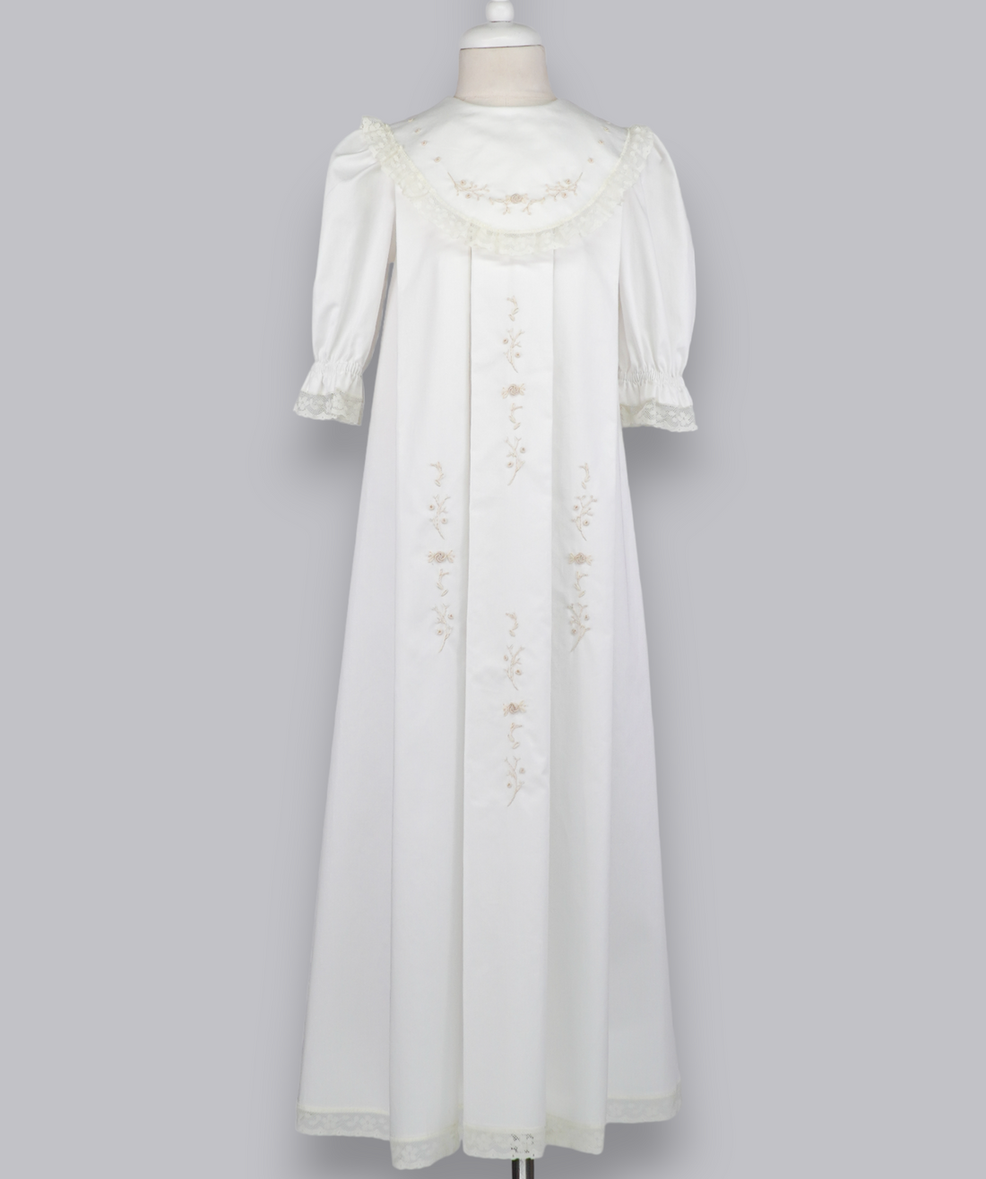 04121 LUXURY EMBROIDERY CHRISTENING GOWN BABY GIRL DRESS