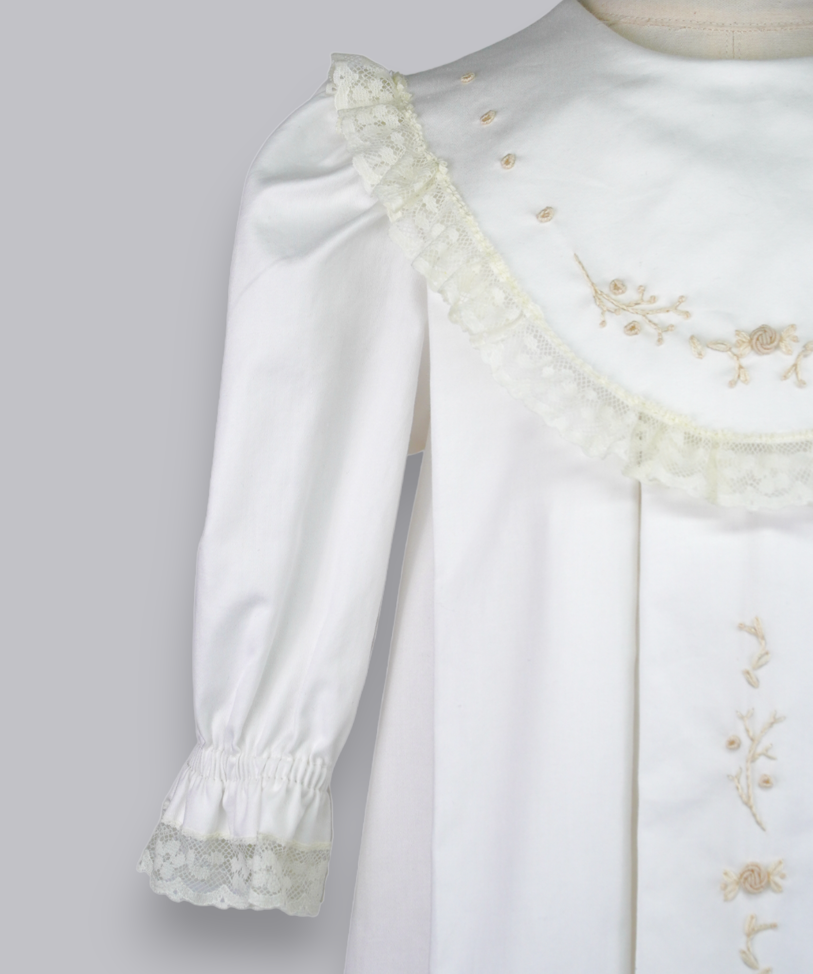 04121 LUXURY EMBROIDERY CHRISTENING GOWN BABY GIRL DRESS