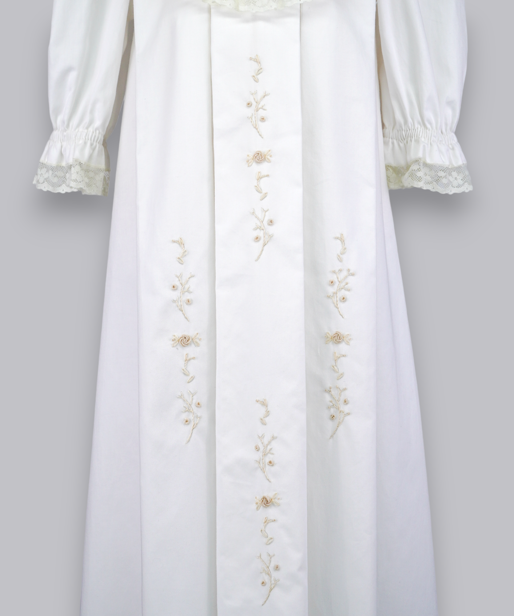 04121 LUXURY EMBROIDERY CHRISTENING GOWN BABY GIRL DRESS