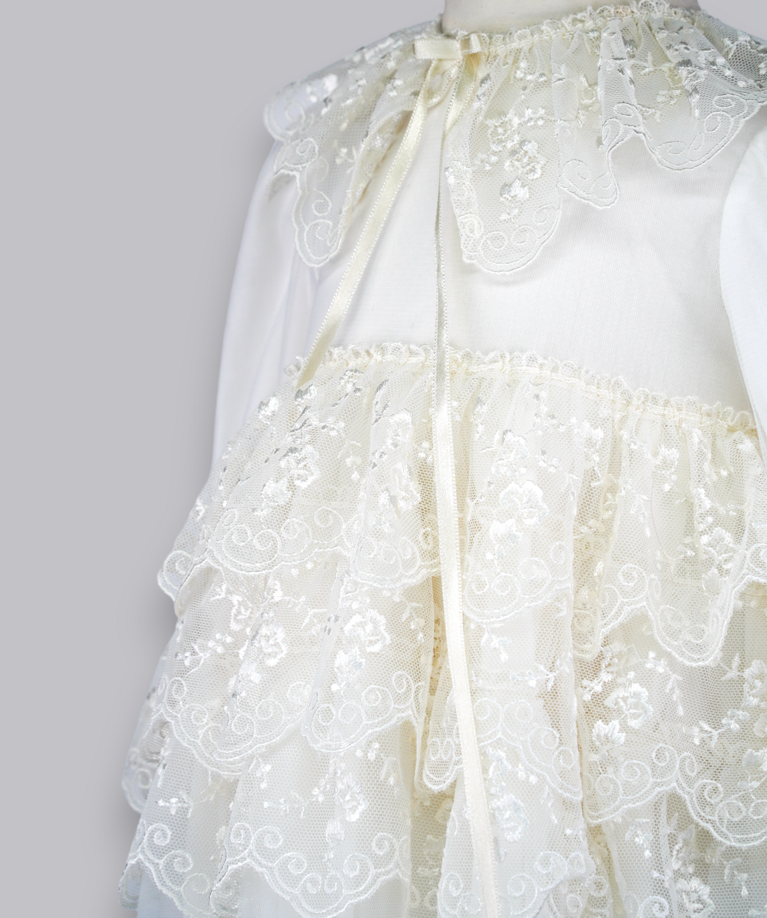 04120 LUXURY EMBROIDERY CHRISTENING GOWN BABY GIRL DRESS