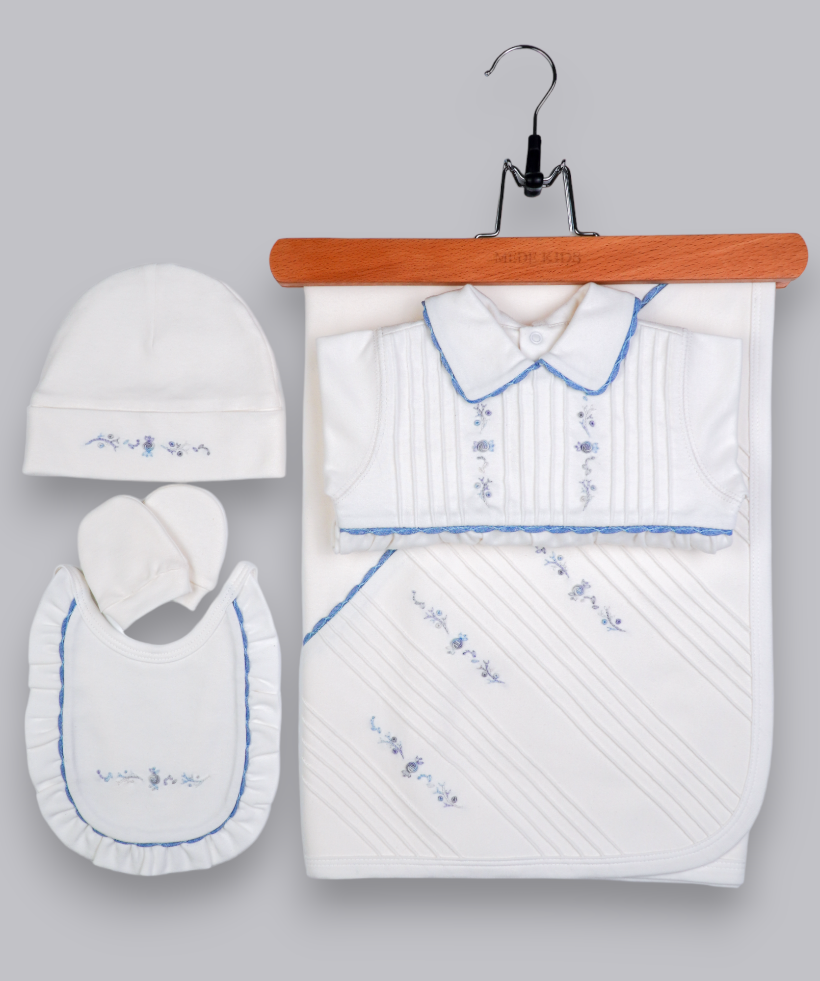 41026 ROSE ROAD HANDMADE EMBROIDERY NEWBORN OUTFIT 5-PCS SET BLUE