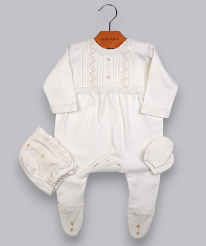 41030 WATERWAY HANDMADE EMBROIDERY NEWBORN OUTFIT 5-PCS SET